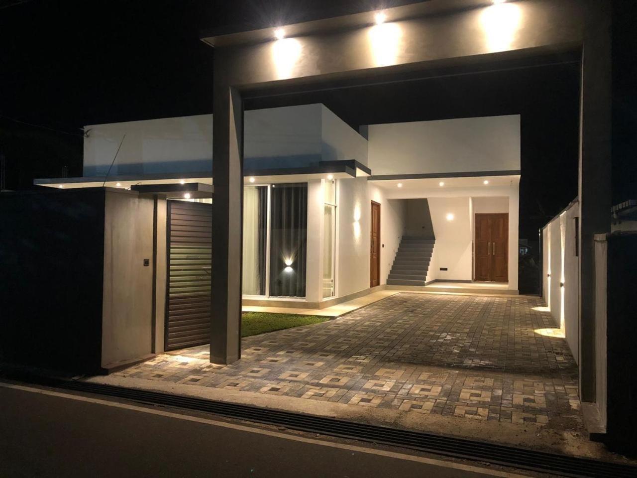 Luvi'S Villa Galle Exterior photo
